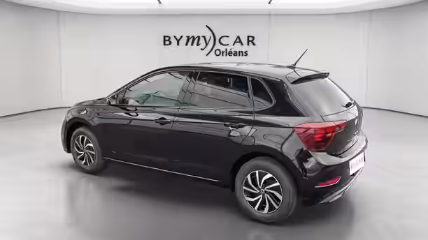 VOLKSWAGEN POLO 3 / 27