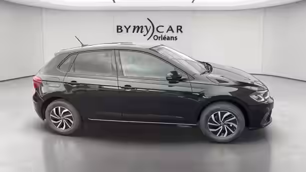 VOLKSWAGEN POLO 6 / 27