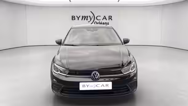 VOLKSWAGEN POLO 8 / 27