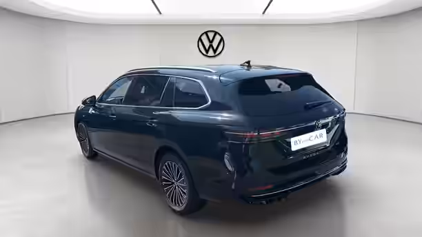 VOLKSWAGEN PASSAT 3 / 20