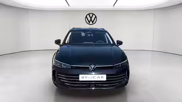 VOLKSWAGEN PASSAT 8 / 20