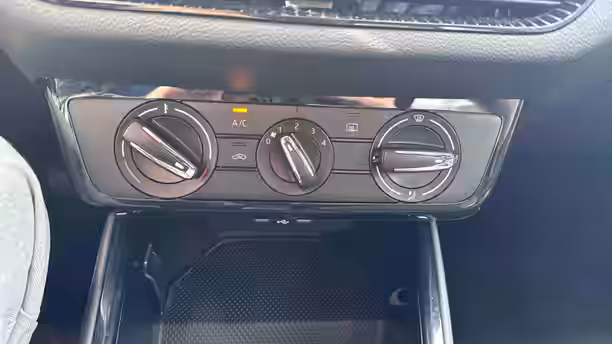 SKODA FABIA 18 / 20