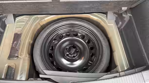VOLKSWAGEN T-CROSS 15 / 18