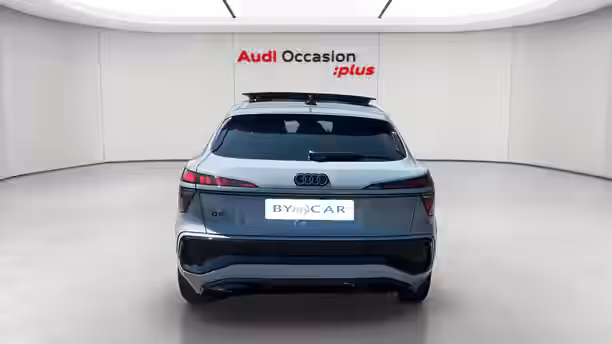 AUDI Q3 SPORTBACK HYBRIDE 4 / 21