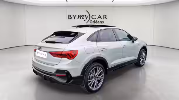 AUDI Q3 SPORTBACK 5 / 29