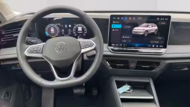 VOLKSWAGEN TIGUAN 9 / 33