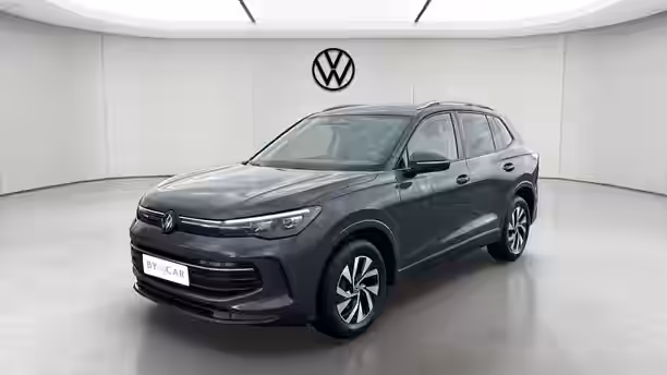 VOLKSWAGEN TIGUAN 1 / 33
