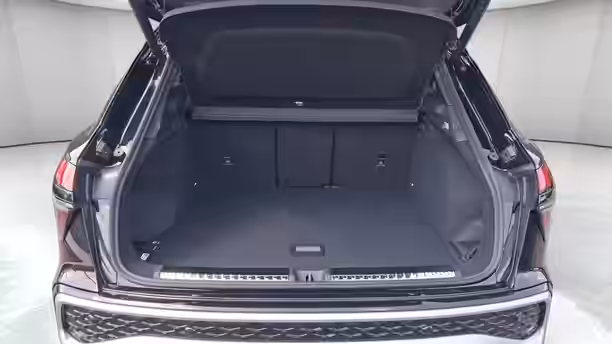 AUDI Q3 14 / 32