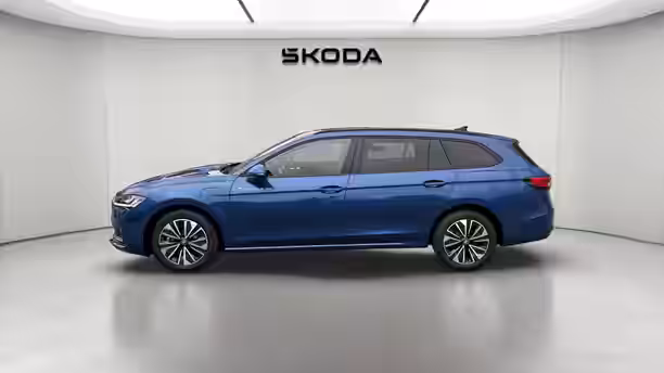 SKODA SUPERB COMBI 2 / 23