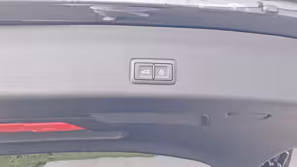 AUDI Q3 19 / 32