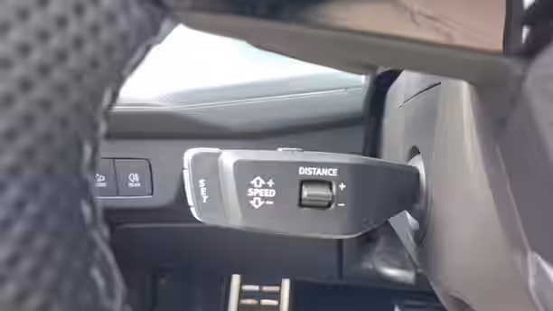 AUDI Q3 28 / 32