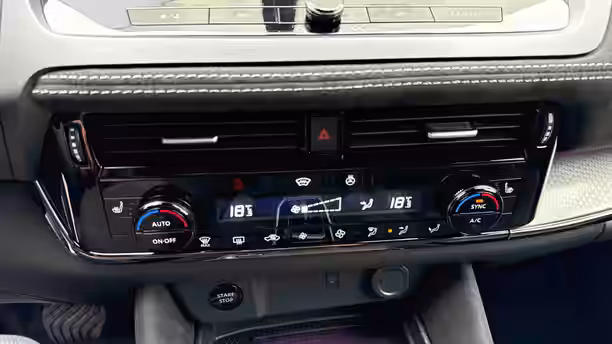 NISSAN QASHQAI 16 / 19