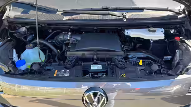 VOLKSWAGEN UTILITAIRES TRANSPORTER VAN 13 / 21