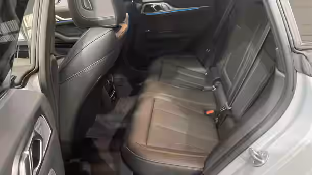 BMW i4 G26 LCI 12 / 27