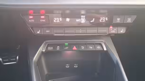 AUDI A3 ALLSTREET 24 / 31