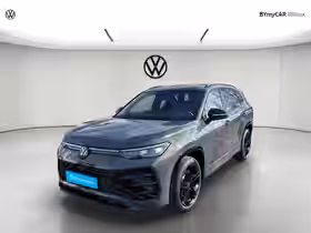 TAYRON R-Line Edition 1.5 eHybrid 204ch DSG6 5pl