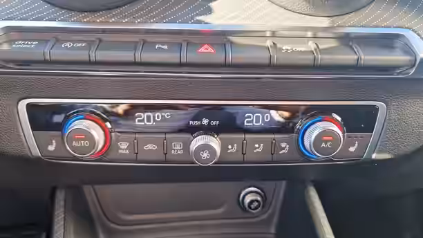 AUDI Q2 26 / 29