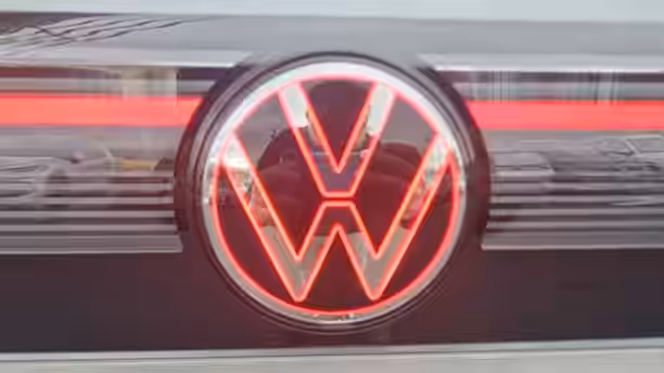 VOLKSWAGEN TIGUAN 41 / 42