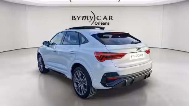 AUDI Q3 SPORTBACK 3 / 30