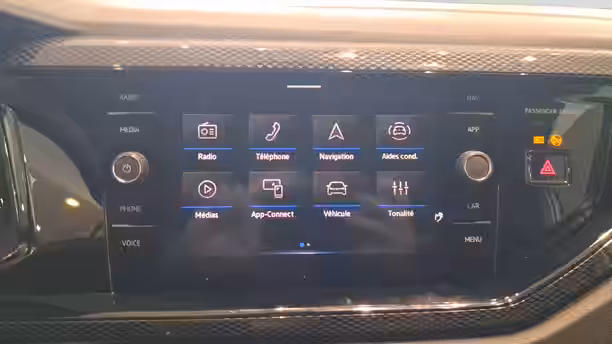 VOLKSWAGEN POLO 16 / 18