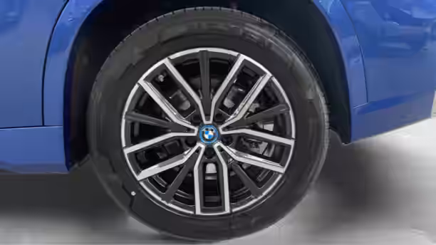 BMW X1 U11 19 / 24
