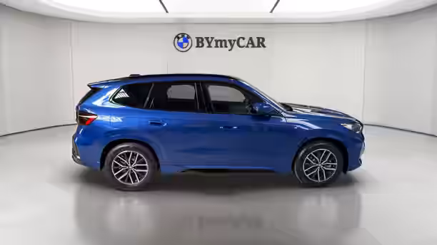 BMW X1 U11 6 / 24