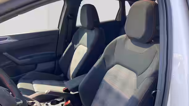VOLKSWAGEN POLO 20 / 25