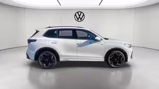 VOLKSWAGEN TIGUAN 6 / 38