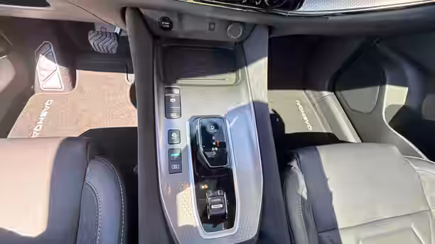 NISSAN QASHQAI 17 / 18