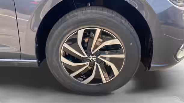 VOLKSWAGEN POLO 15 / 28