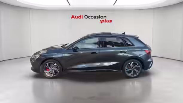 AUDI A3 SPORTBACK 2 / 22