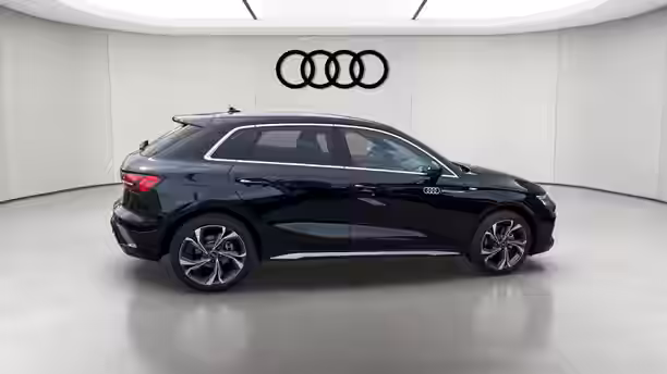 AUDI A3 SPORTBACK 6 / 27