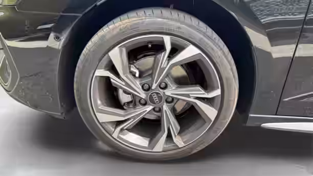 AUDI A3 SPORTBACK 16 / 27