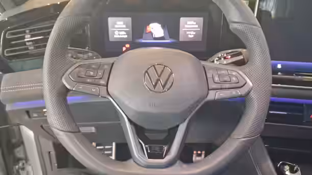 VOLKSWAGEN TIGUAN 10 / 16