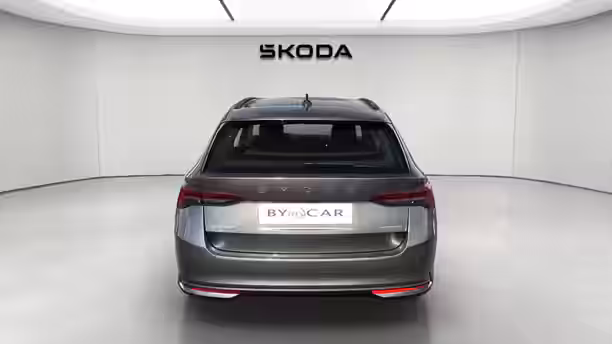 SKODA OCTAVIA COMBI 4 / 21