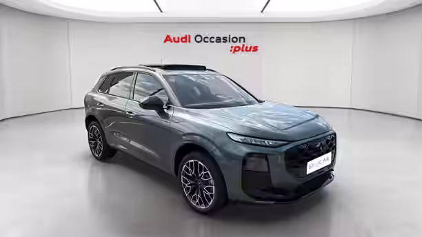 AUDI Q3 HYBRIDE 7 / 27