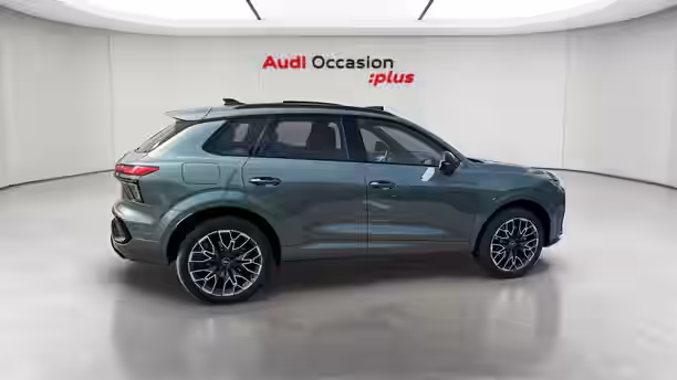 AUDI Q3 HYBRIDE 6 / 27