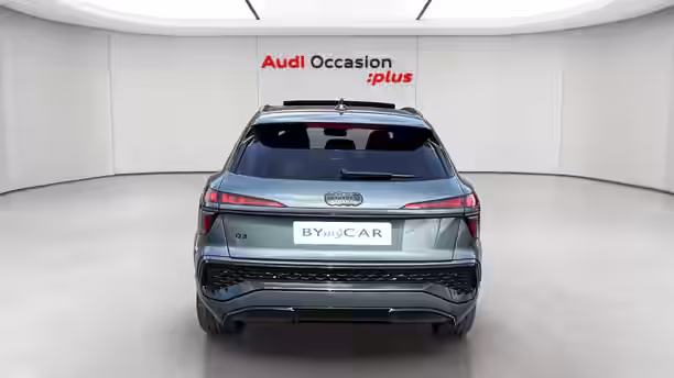 AUDI Q3 HYBRIDE 4 / 27