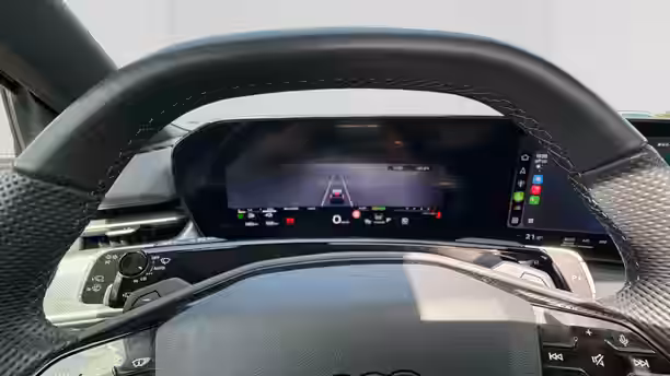 AUDI Q3 HYBRIDE 10 / 27