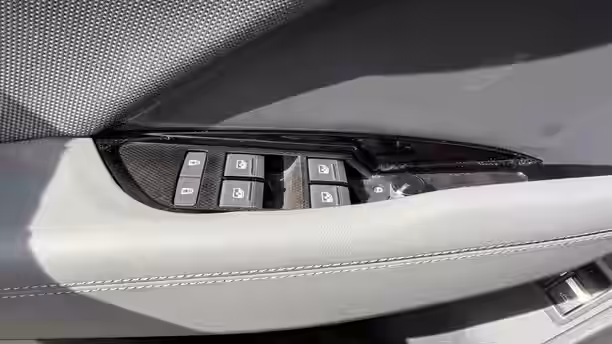 AUDI Q3 HYBRIDE 27 / 27