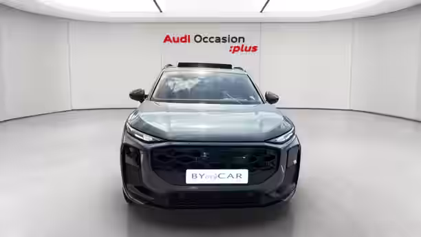AUDI Q3 HYBRIDE 8 / 27
