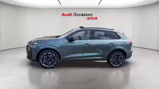 AUDI Q3 HYBRIDE 2 / 27