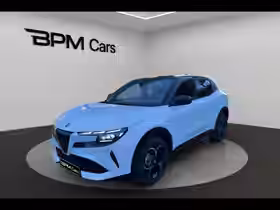 JUNIOR Premium 1.2 Ibrida 145ch Premium e-DCT6 Q4