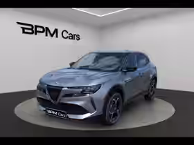 JUNIOR Premium 1.2 Ibrida 136ch Premium DCT6 Q4