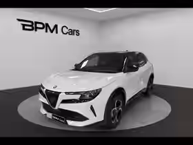 JUNIOR Premium 1.2 Ibrida 136ch Premium DCT6 Q4