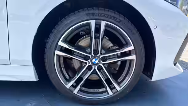 BMW SERIE 1 F40 15 / 32