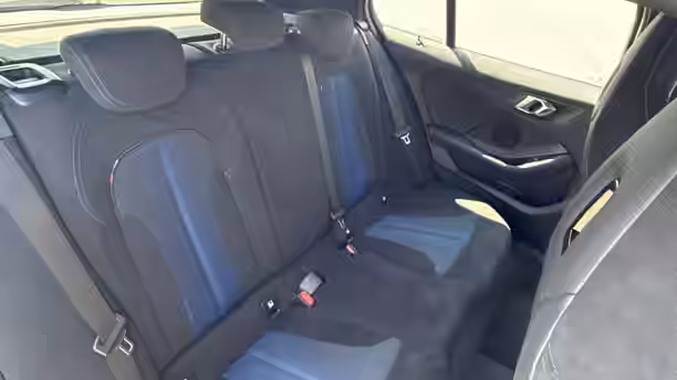 BMW SERIE 1 F40 13 / 32