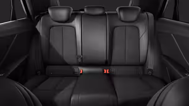 AUDI Q2 8 / 9