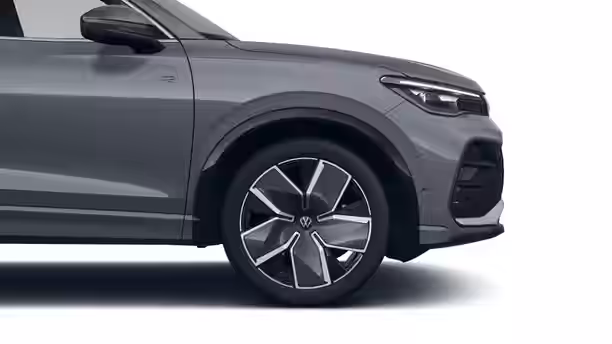 VOLKSWAGEN TIGUAN 7 / 9