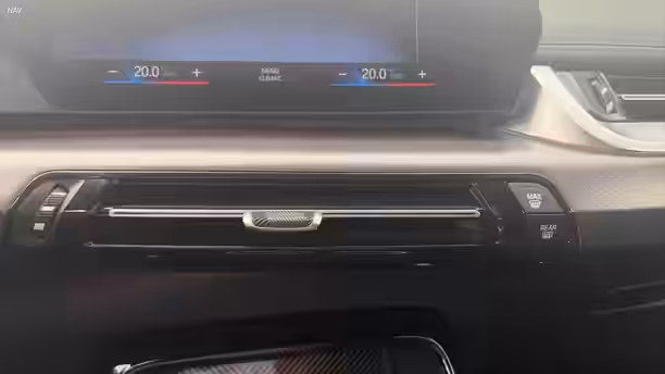 BMW X1 U11 27 / 32